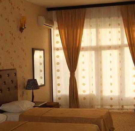 Avand Hotel Баку Екстер'єр фото