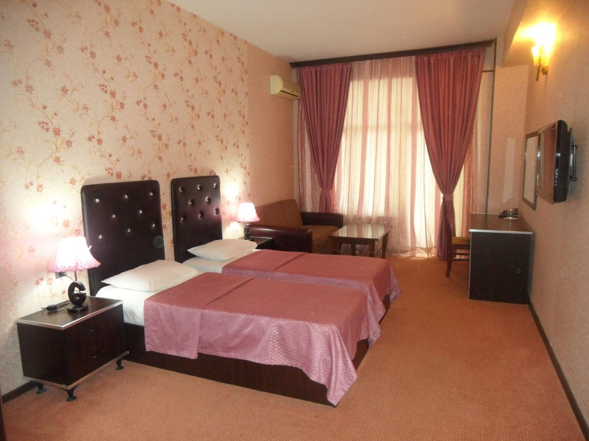 Avand Hotel Баку Екстер'єр фото