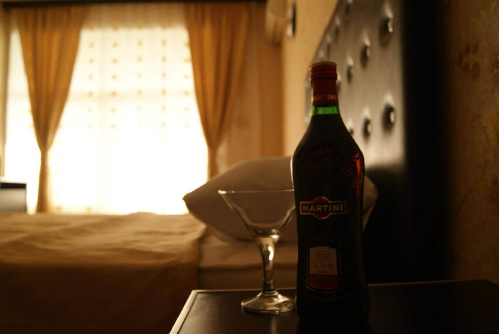 Avand Hotel Баку Екстер'єр фото