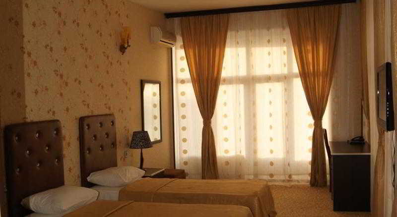 Avand Hotel Баку Екстер'єр фото