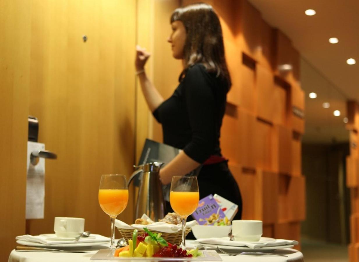 Avand Hotel Баку Екстер'єр фото